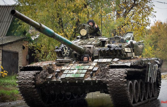 "Dozens of attacks a day": Ukraine reports fierce fighting around Bakhmut