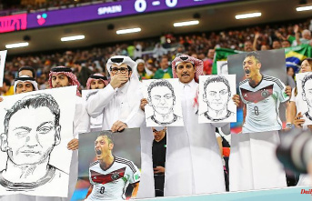 "Western double standards": Qatar broadcaster declares protest with Özil images