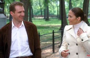 'I got tricked': Ralph Fiennes performed 'Bait' for J.Lo