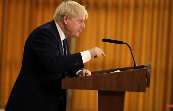 8.5 hours of work: Johnson takes a six-figure salary for a speech