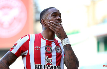 Ivan Toney faces long suspension: FA accuses top scorer of 232 breaches of betting rules