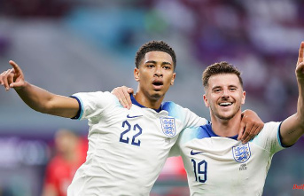 27 minutes of stoppage time: England starts the World Cup with a resounding victory