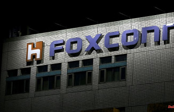 20,000 workers leave factory: riots at Foxconn reduce iPhone production