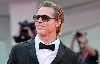 Does Hollywood star date 29-year-olds ?: Brad Pitt hearts ex of vampire actor