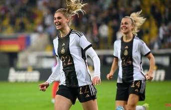 Storm, exertion, late hour: The stress test for the DFB women has pitfalls