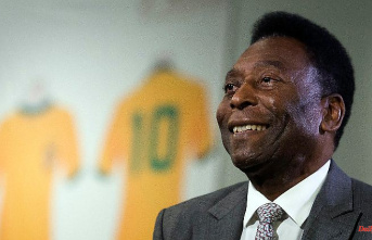 Concern for football legend: Pelé's son rushes to the hospital