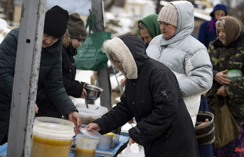 Often without electricity and water: How do Ukrainians survive the war winter?
