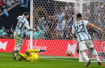 France's press outraged: A Messi goal shouldn't have counted