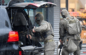 Seriously injured when arrested: Dresden hostage-taker is dead