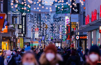 North Rhine-Westphalia: Advent Saturday in the retail sector: city centers well attended