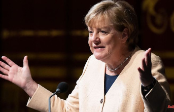 "Do something completely different": Angela Merkel makes a guest appearance in a crime podcast