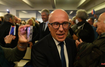 Hardliner becomes party leader: Ciotti leads France's conservatives