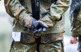 Hesse: Bundeswehr exercise triggers false alarms in schools