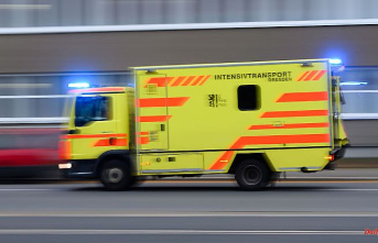 Baden-Württemberg: Car lands on embankment - driver seriously injured