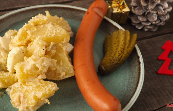 Traditional Christmas dinner: Potato salad with sausages significantly more expensive