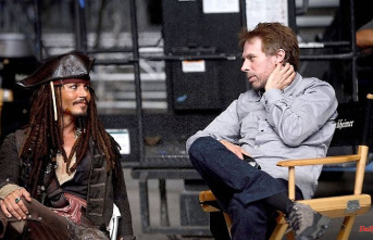 Jack Sparrow again soon?: Jerry Bruckheimer wants Johnny Depp back