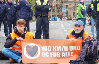 Ban until January 8: Munich bans climate stickers from main streets