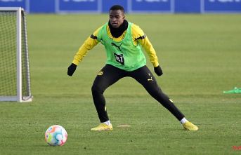 BVB salary not enough ?: Moukoko rants about "lies" about transfer rumors