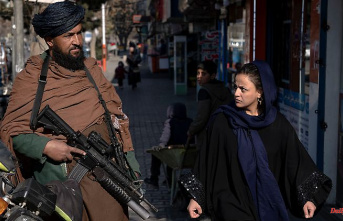 After the ban on women in NGOs: Several countries are increasing pressure on the Taliban
