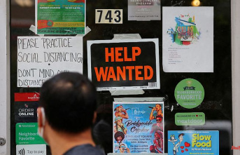 Experts surprised by decline: US unemployment falls to three-year low