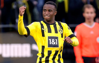 Youngster counters allegations of greed: Moukoko's uninhibited demands stress BVB