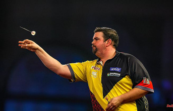 Michael Smith unleashed: Gabriel Clemens' darts fairy tale ends in the World Cup semifinals