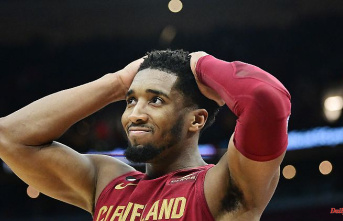 71 (!) points for Cavs star: Mitchell's monster game stuns the NBA