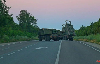 100 dead in rocket attack?: Ukraine destroys Russian army headquarters in Donetsk
