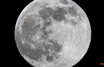 Scientists around the world ponder: what time is it on the moon?