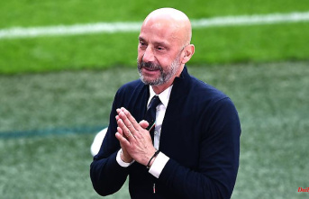 "We loved everything about you": Italy's football mourns ex-national player Vialli