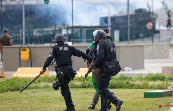 "All forces on the street": Brasilia security chief dismissed after Congress storm