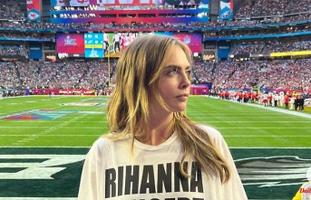 "Football interrupts concert": Cara Delevingne causes a stir with Rihanna-Post