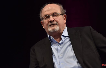 "Made Muslims happy": Iranian foundation wants to reward Rushdie attackers