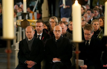 Funeral service for victims: Scholz "never wants to resign himself to acts like in Brokstedt"