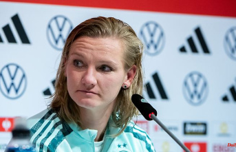 "Get the best out of it": For DFB women, men's bonuses remain "really far away"