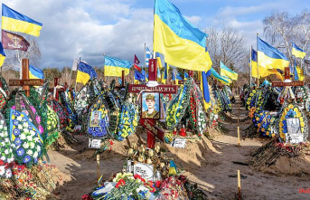 Nadja Kriewald from Kiev: "The cemeteries are full of fresh graves"