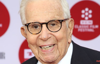 "True visionary": Hollywood producer Mirisch died at the age of 101