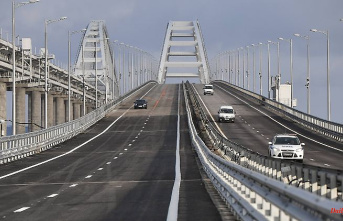 "Great gift" for the anniversary: ​​Russia repairs Crimean bridge ahead of schedule