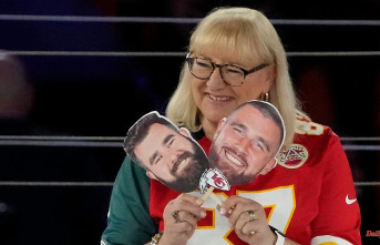 'worst fears fulfilled': Kelce brothers' rivalry rouses Super Bowl mom