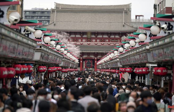 Japan's population is aging: Yale economist suggests mass suicide