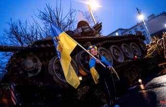 Human chain in Lower Saxony: tens of thousands demonstrate on the anniversary of the Ukraine war