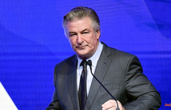 After first victory in court: crew members sue Alec Baldwin