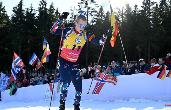 Doll fifth at Biathlon World Cup: A few penalty minutes don't stop Bös' record hunt
