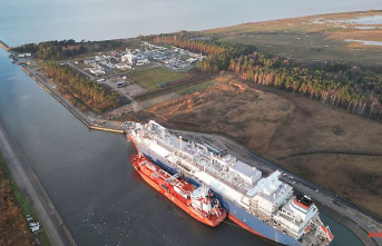 Mecklenburg-Western Pomerania: Replenishment for Lubminer LNG terminal there: 2 tankers per month