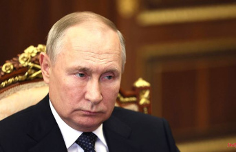 Putin probably has to tap reserves: Russian government deficit is rising significantly