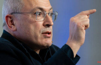 "How to kill a dragon": Khodorkovsky only sees peace without Putin