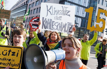 Baden-Württemberg: Verdi warning strike and climate protests paralyze the country
