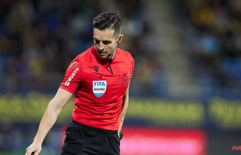 Uproar over referee: Club requests Spanish league stop