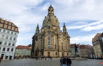Saxony: 3D illustration of Earth floating in Dresden Frauenkirche