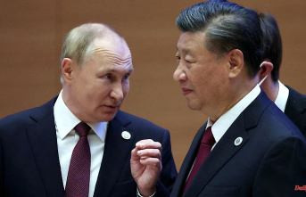 'Weapons Can't Be Eaten': Will Russia Become a Vassal of China?